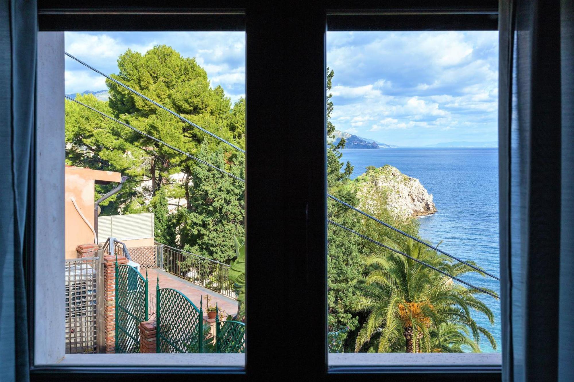 Beachfront Penthouse Vakantiehuis *